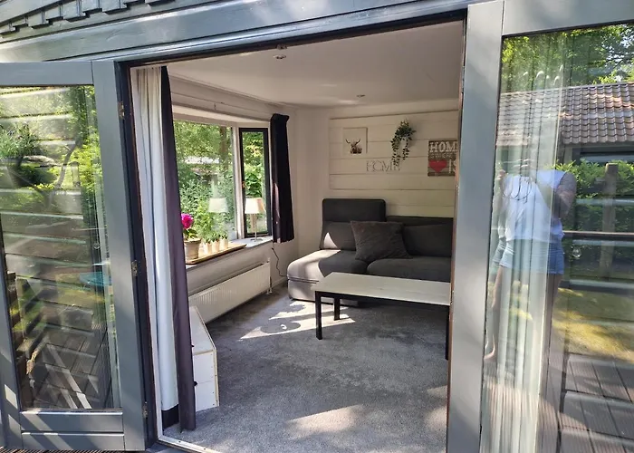 Alpstuga Heerlijk In Het Bos Op Chaletpark Kempenbos