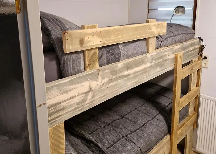 Alpstuga Heerlijk In Het Bos Op Chaletpark Kempenbos